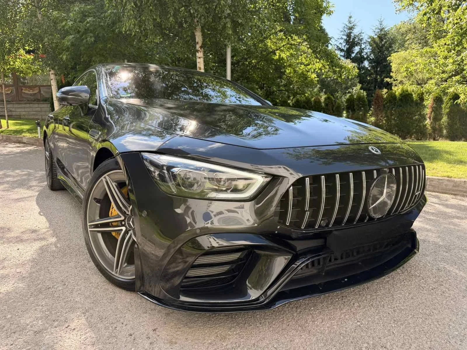 Mercedes-Benz AMG GT 63s / 4-MATIC+ / FACE