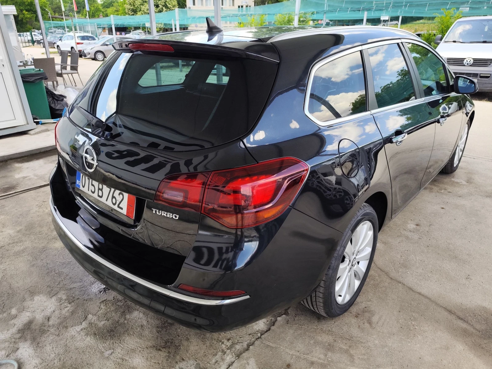 Opel Astra 1.4T Швейцария; Става за газ, снимка 13 - Автомобили и джипове - 54962443