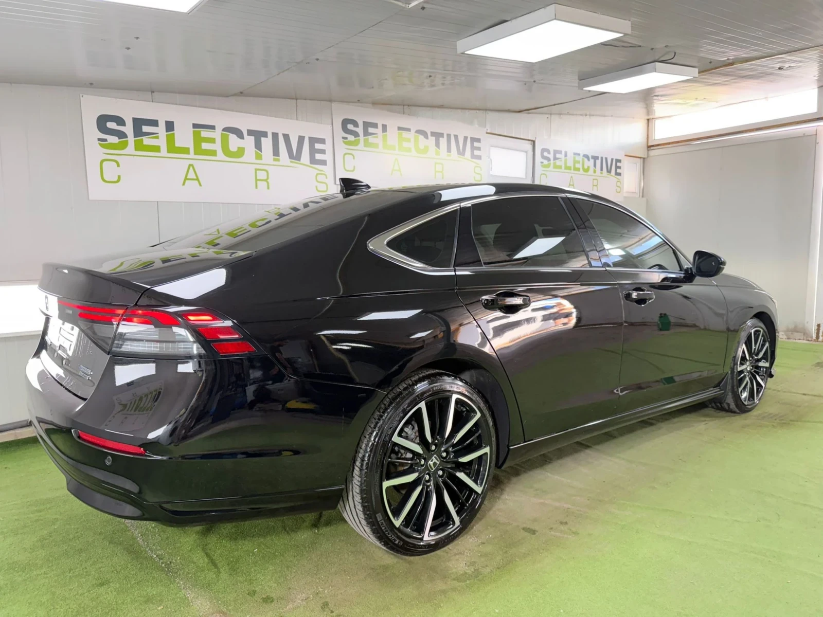 Honda Accord 2.0 Hybrid* Touring* Head up* 2024* , снимка 9 - Автомобили и джипове - 54995014