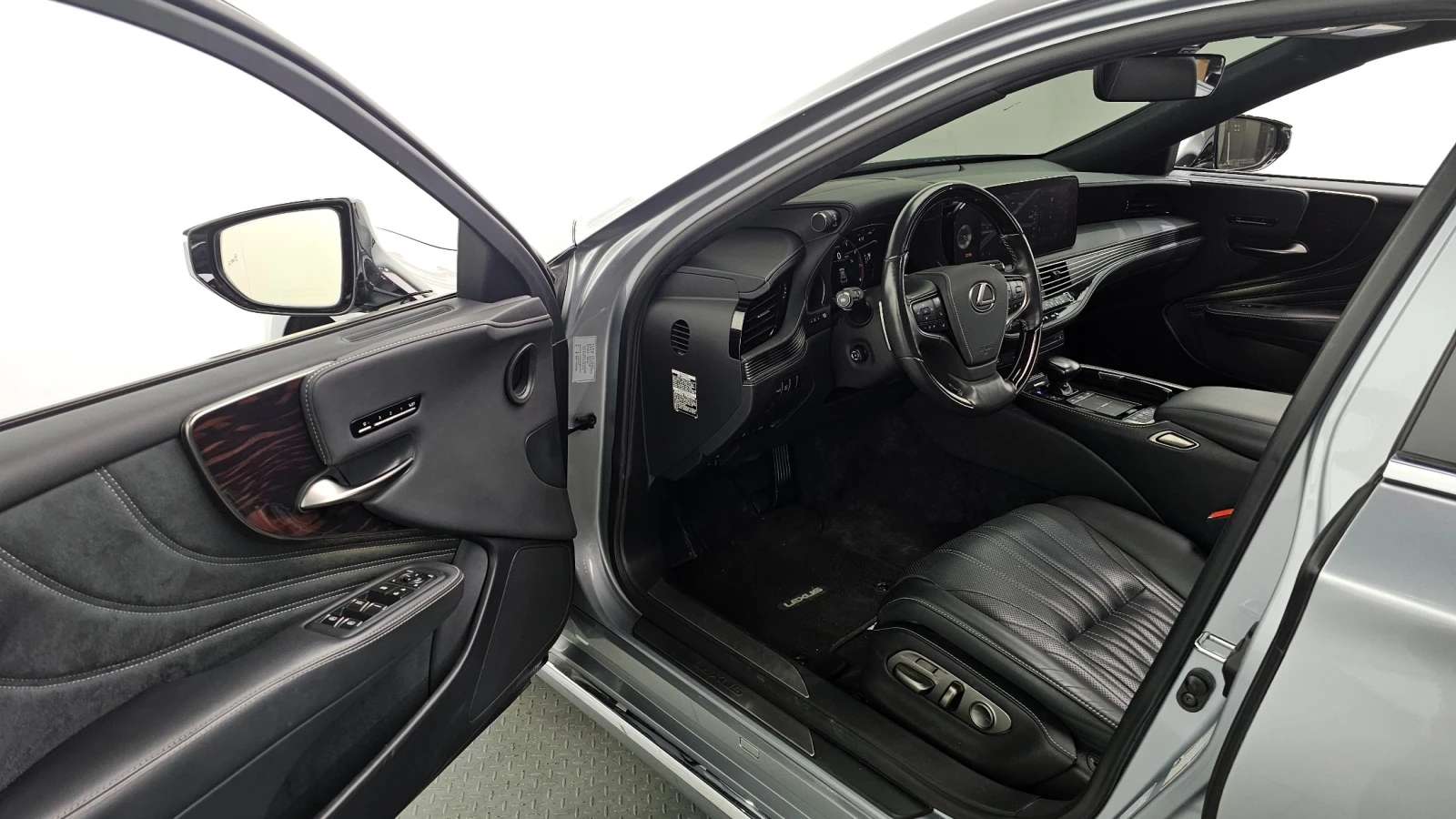 Lexus LS 500 * Luxury* 3.5AWD* HEADUP* , снимка 10 - Автомобили и джипове - 55093635