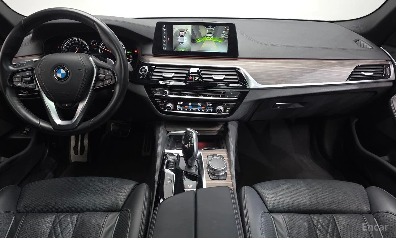 BMW 530 * ФИКСИРАНА ЦЕНА ДО БЪЛГАРИЯ * АВТОКРЕДИТ, снимка 8 - Автомобили и джипове - 55452384
