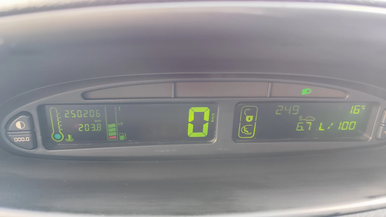 Citroen Xsara picasso, снимка 2 - Автомобили и джипове - 55475343
