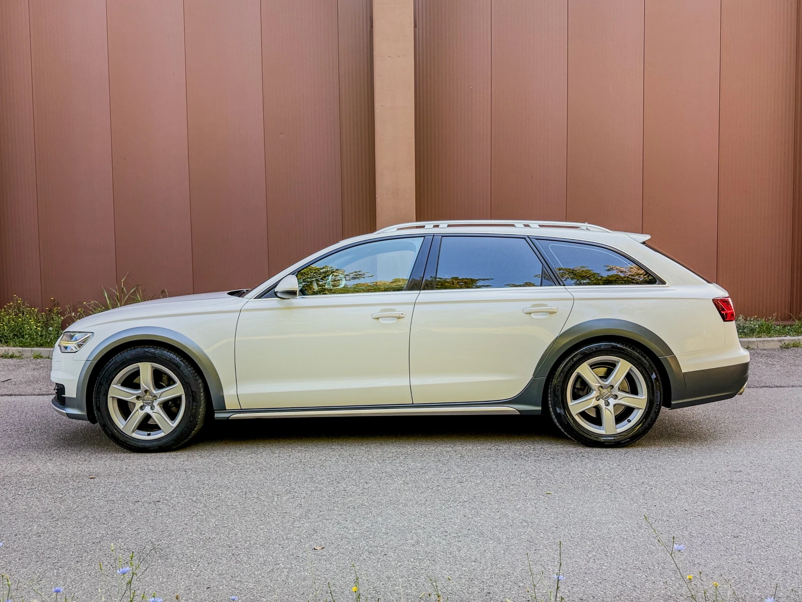 Audi A6 Allroad 272к.с. DISTRONIC ГАРАНЦИЯ 6 МЕСЕЦА ИЛИ 5000КМ, снимка 2 - Автомобили и джипове - 55500902