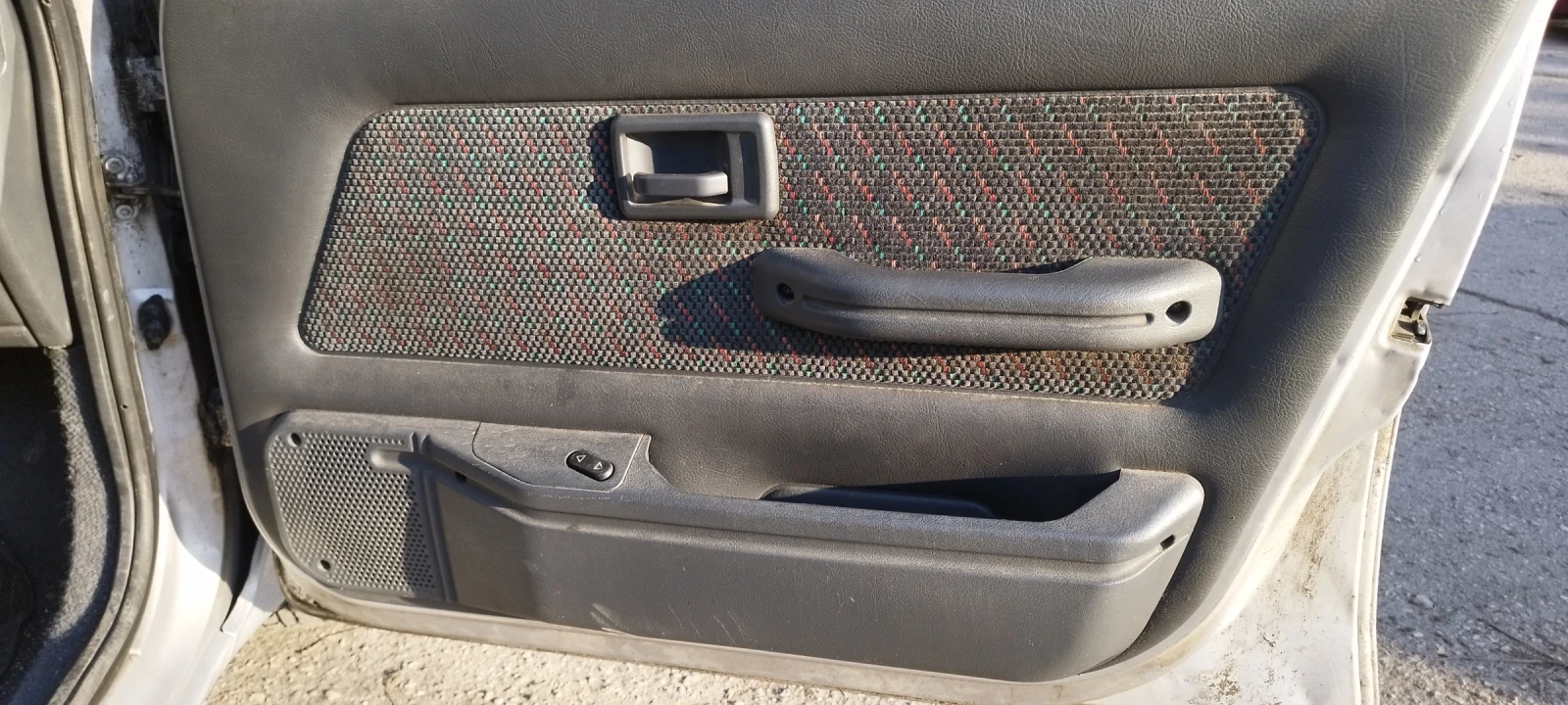 Peugeot 106 1.4 75 к.с, снимка 4 - Автомобили и джипове - 55574404