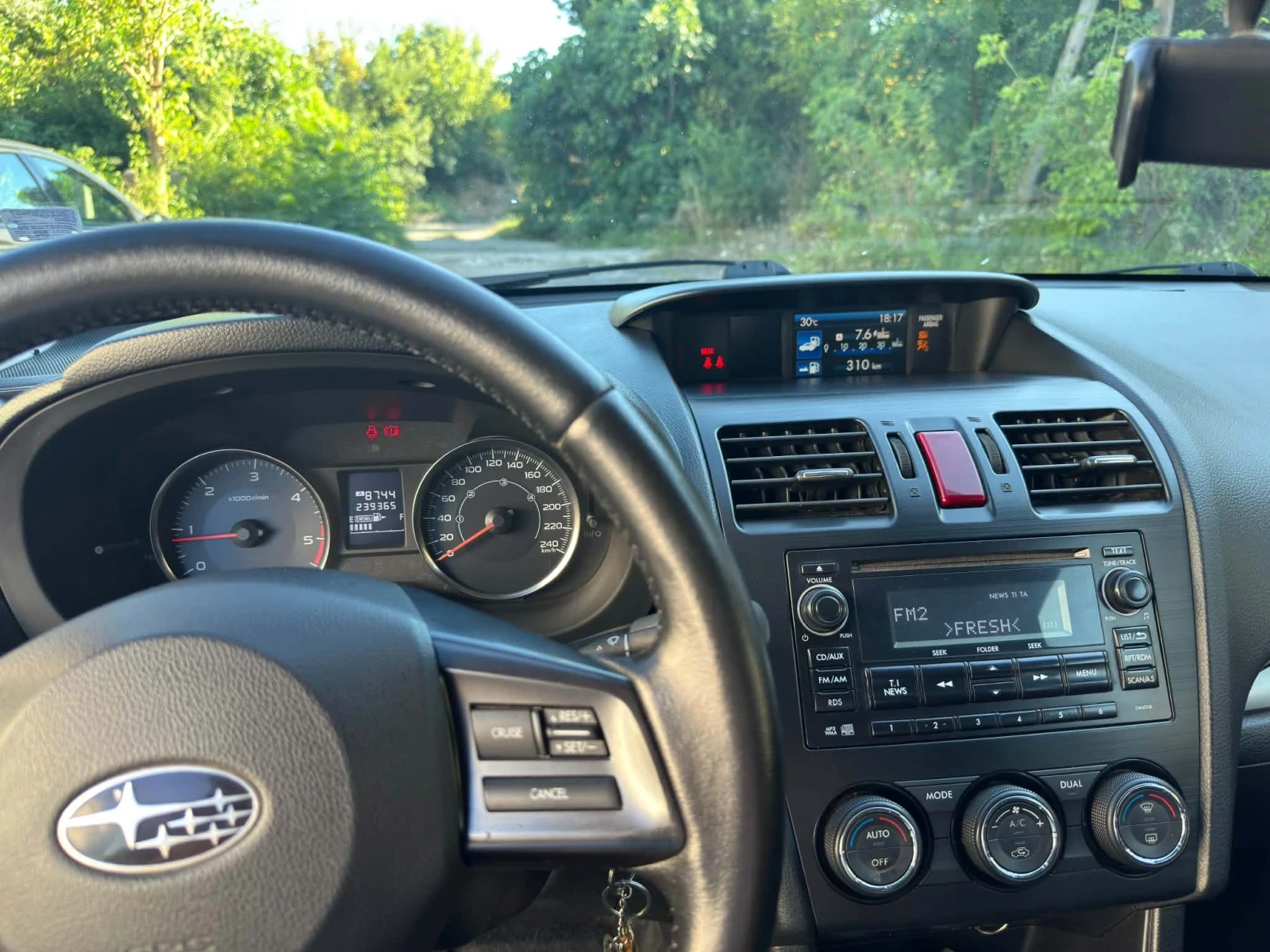 Subaru XV 2.0 D AWD, снимка 7 - Автомобили и джипове - 55641701