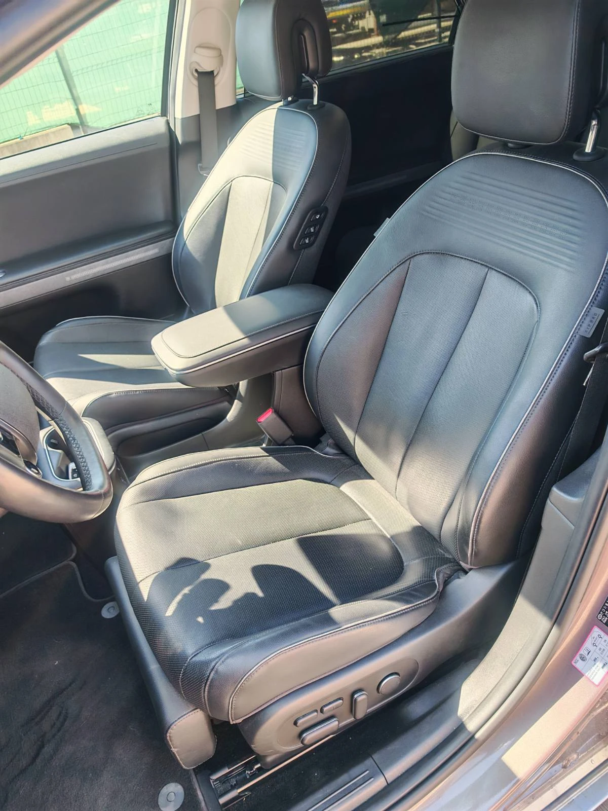 Hyundai Ioniq 5 72.6KWh/UNIQ/360/HEADUP/BOSE/ГАРАНЦИЯ/, снимка 8 - Автомобили и джипове - 55688826