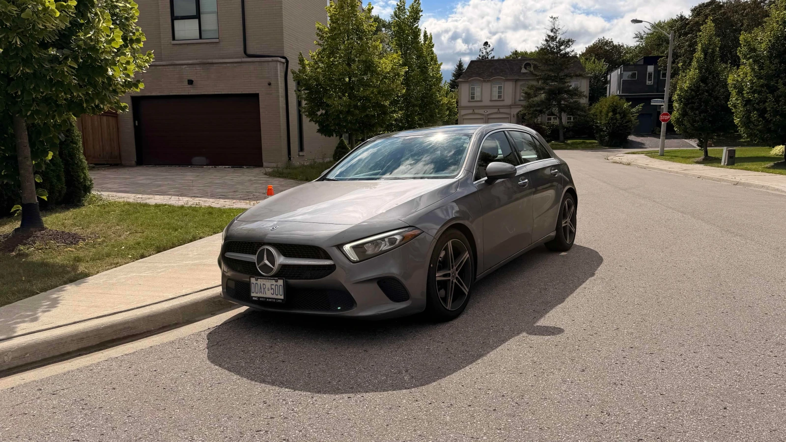 Mercedes-Benz A 250 4MATIC / КОЖА / NAVI / PANO 