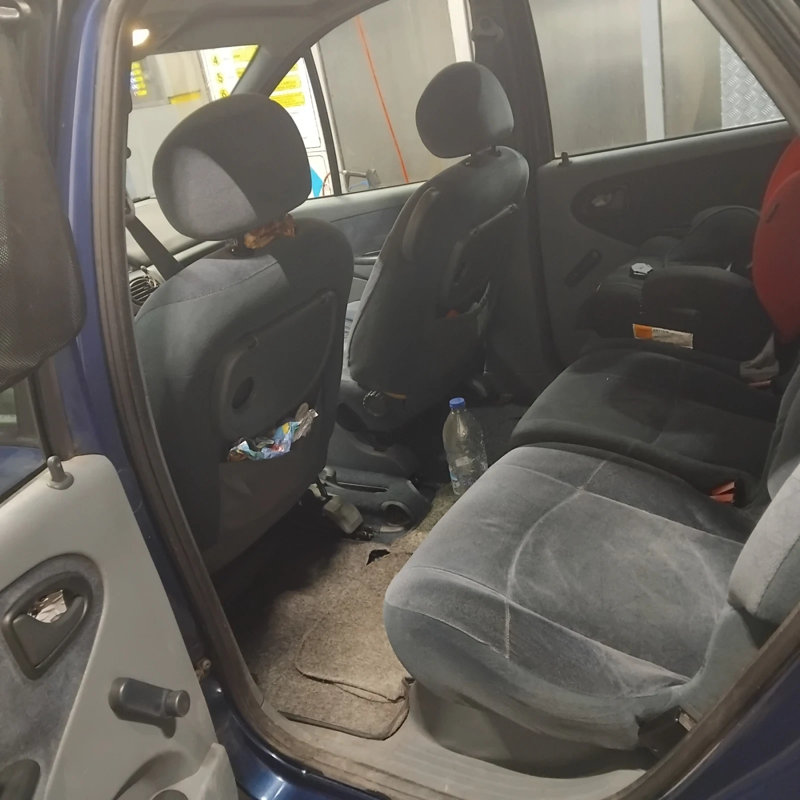 Renault Scenic Megan Scenic 1, снимка 9 - Автомобили и джипове - 56058224