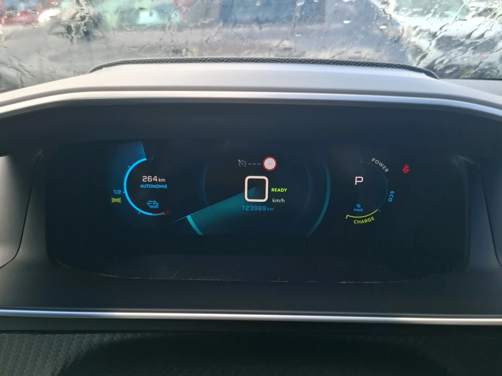 Peugeot 208 * GT - PACK * electric drive  AUTOMATIC, снимка 5 - Автомобили и джипове - 56141584