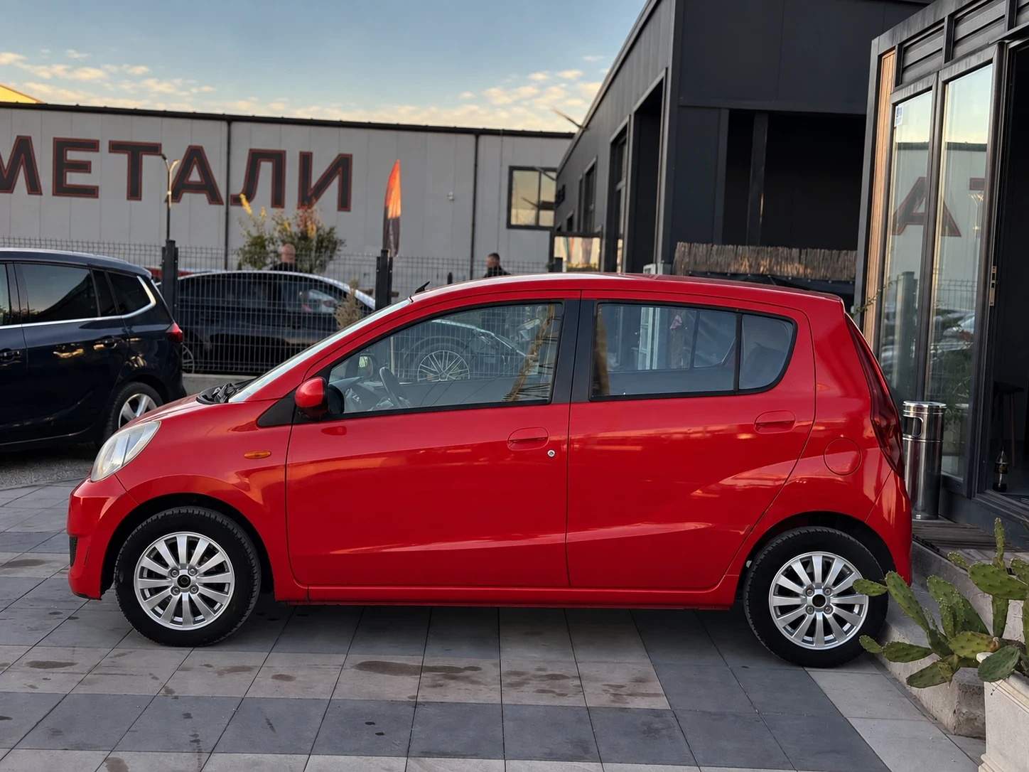Daihatsu Cuore, снимка 5 - Автомобили и джипове - 56410933