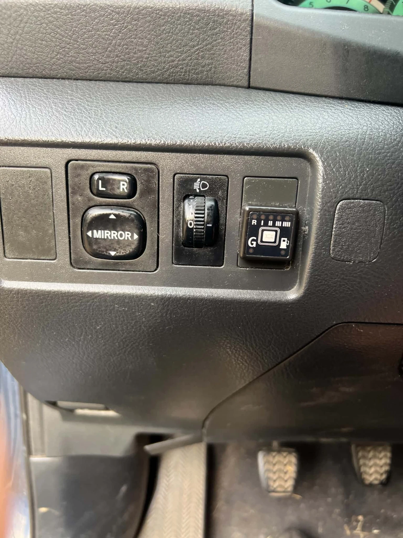 Toyota Corolla verso VVT-i, снимка 3 - Автомобили и джипове - 56496149