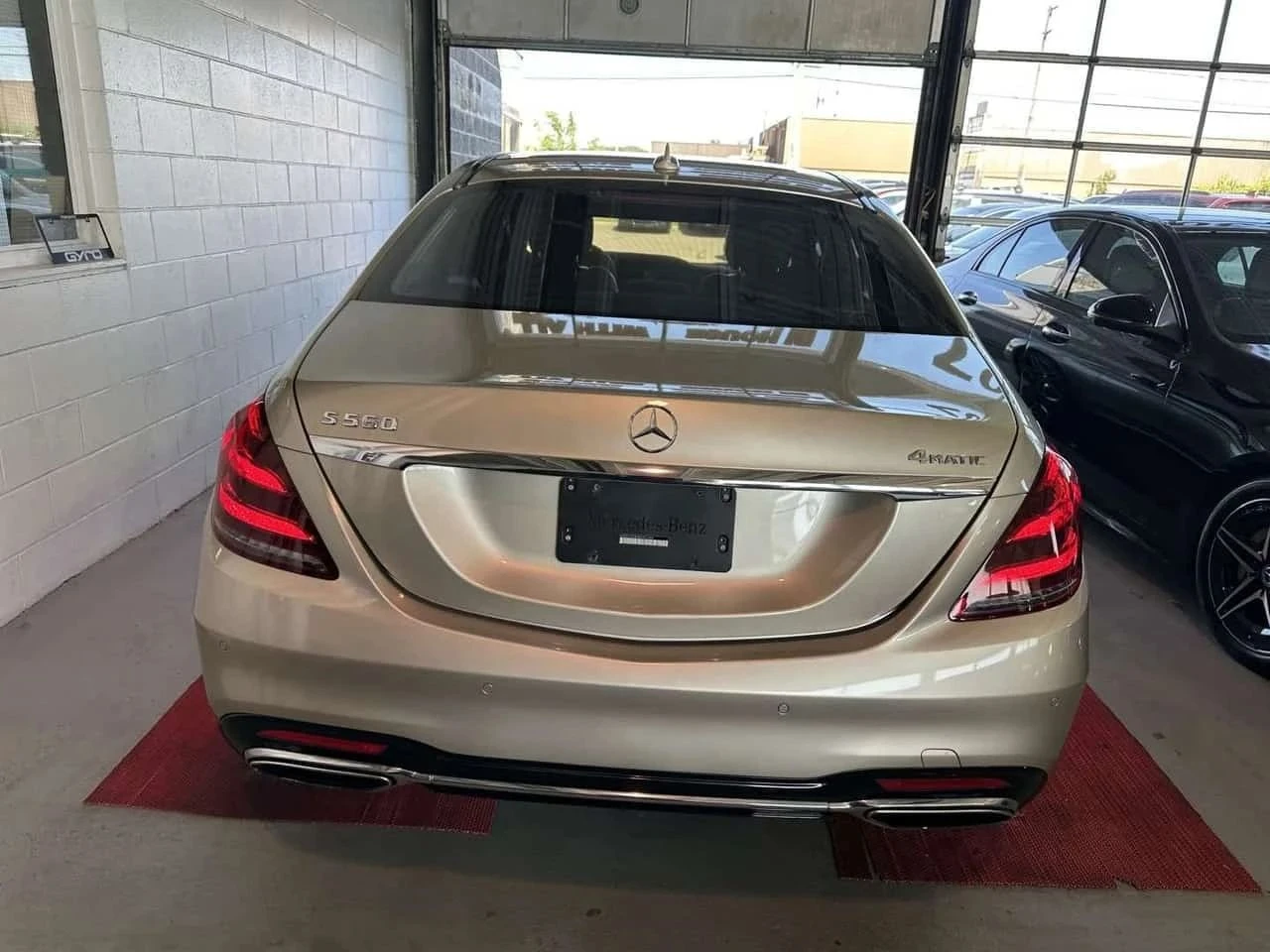 Mercedes-Benz S 560, снимка 5 - Автомобили и джипове - 56724966