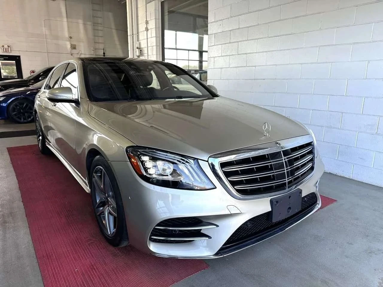 Mercedes-Benz S 560