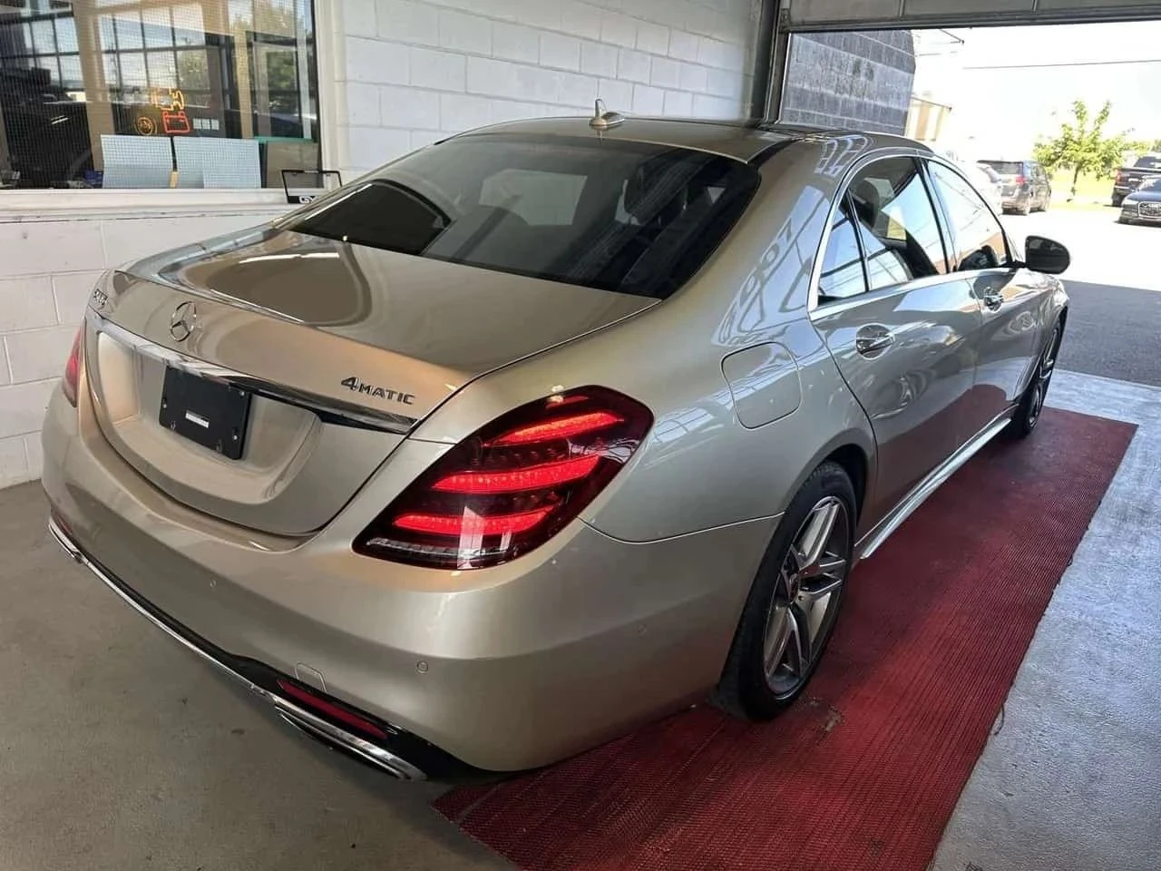 Mercedes-Benz S 560, снимка 6 - Автомобили и джипове - 56724966
