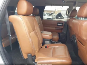 Обява за продажба на Toyota Sequoia ~37 900 лв. - изображение 9