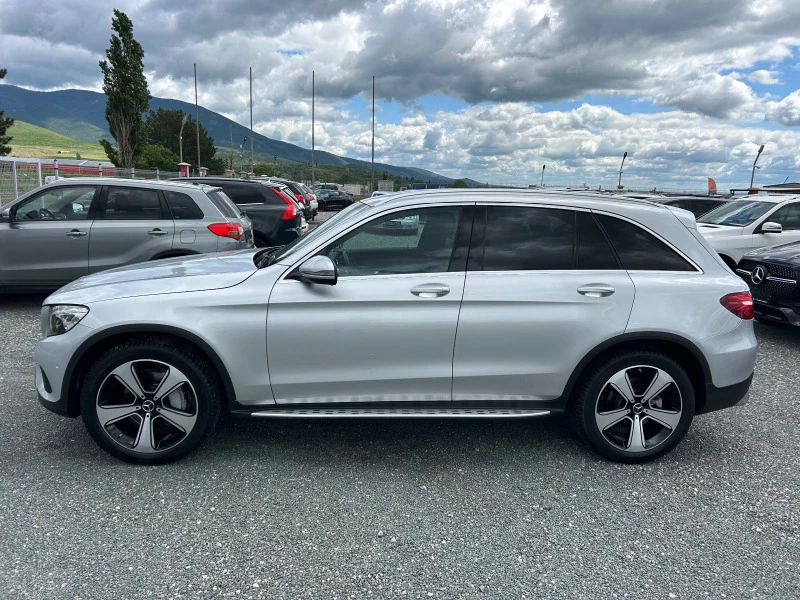 Mercedes-Benz GLC 250 (KATO НОВА), снимка 10 - Автомобили и джипове - 42548113