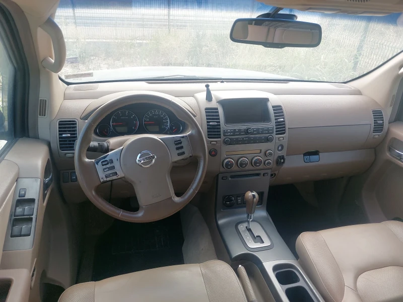 Nissan Pathfinder 4х4, снимка 11 - Автомобили и джипове - 46942006