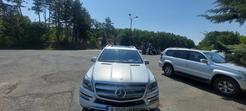 Mercedes-Benz GL Gl350, снимка 8 - Автомобили и джипове - 47122000