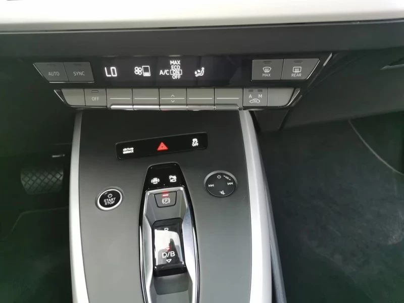 Audi Q4 SPORTBACK/170HP/35e-TRON/CAM/NAVI/LED/DIGI/286gPR, снимка 9 - Автомобили и джипове - 51654057