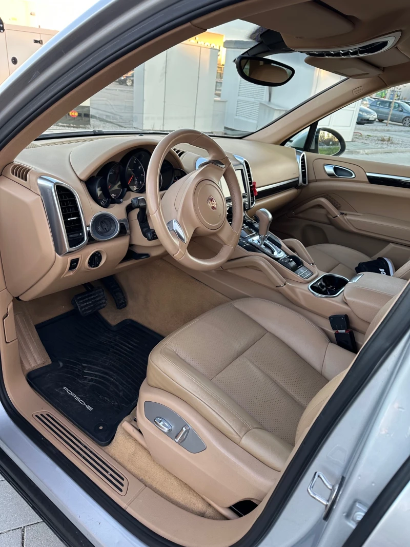 Porsche Cayenne 3.6 V6 TOP, снимка 13 - Автомобили и джипове - 52793281