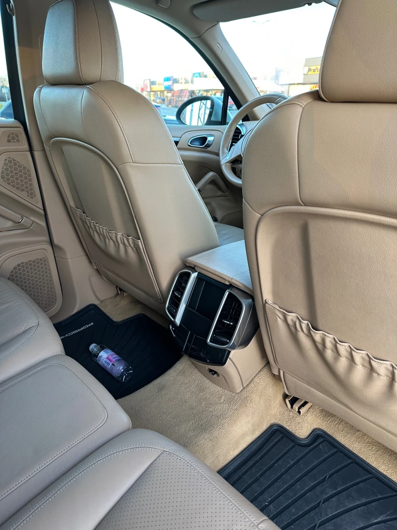 Porsche Cayenne 3.6 V6 TOP, снимка 16 - Автомобили и джипове - 52793281
