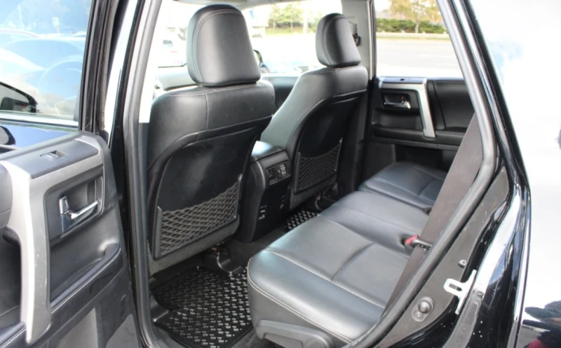 Toyota 4runner SR5 LIMITED * * CARFAX * * АВТО КРЕДИТ * * , снимка 10 - Автомобили и джипове - 52838471