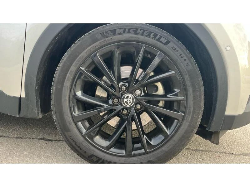 Toyota C-HR 2.0 HEV AWD GR SPORT, снимка 16 - Автомобили и джипове - 52662463