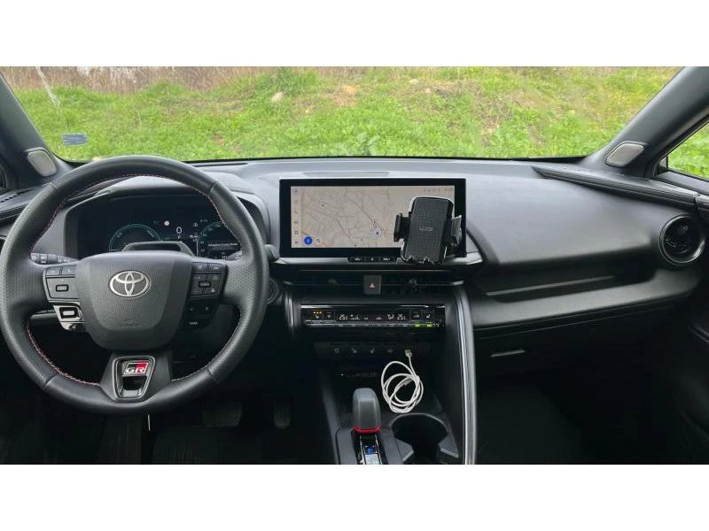 Toyota C-HR 2.0 HEV AWD GR SPORT, снимка 8 - Автомобили и джипове - 52662463