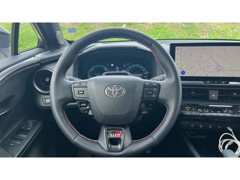 Toyota C-HR 2.0 HEV AWD GR SPORT, снимка 9 - Автомобили и джипове - 52662463