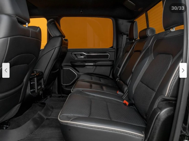 Dodge RAM 1500 LARAMIE CREW 4X4 LUXURY NIGHT EDITION, снимка 14 - Автомобили и джипове - 53585903