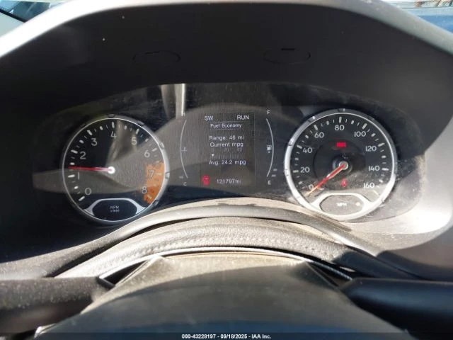 Jeep Renegade SPORT, снимка 7 - Автомобили и джипове - 53736231