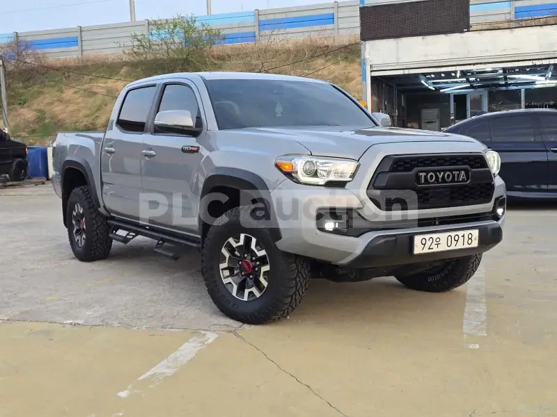 Toyota Tacoma TRD PRO, снимка 16 - Автомобили и джипове - 54431893