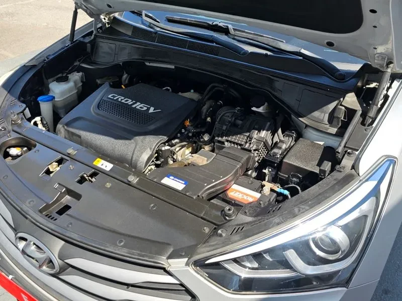 Hyundai Santa fe 2.0 CRDi 4WD - САМО 30% АВАНС, снимка 6 - Автомобили и джипове - 56021694