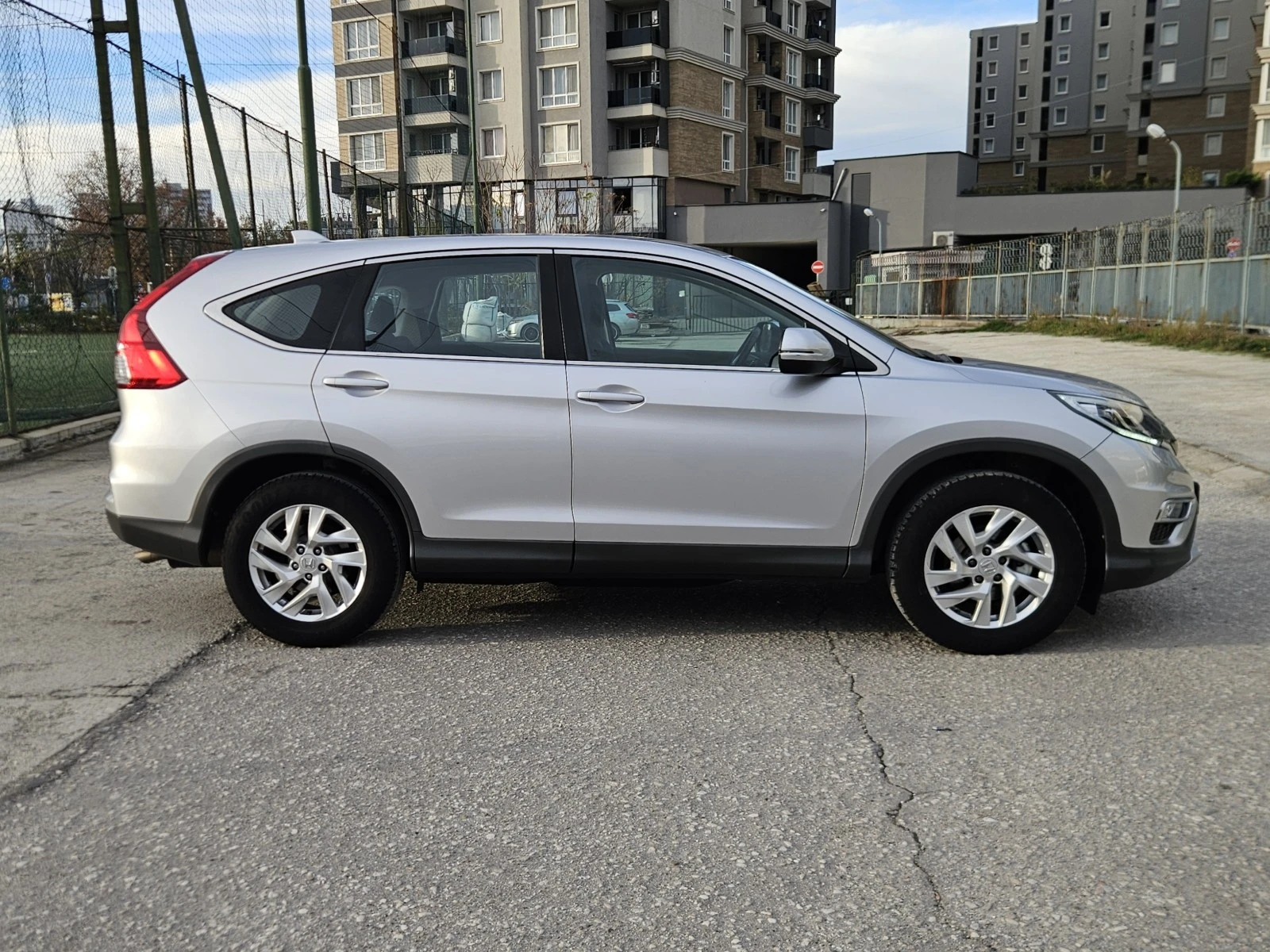 Honda Cr-v 2.0i-VTEC 4x4 Пълна сервизна история в ХОНДА - изображение 4