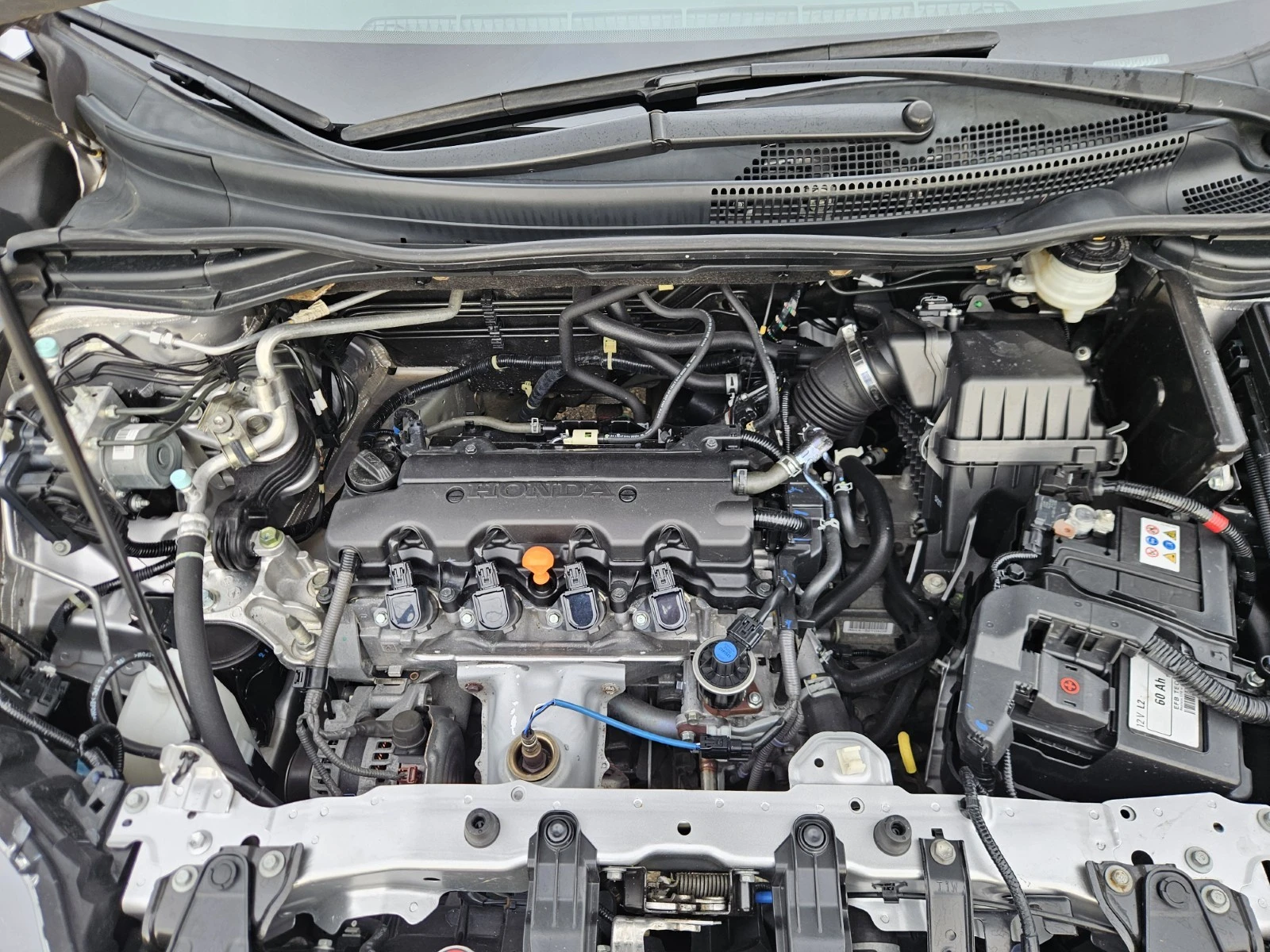 Honda Cr-v 2.0i-VTEC 4x4 Пълна сервизна история в ХОНДА - изображение 9