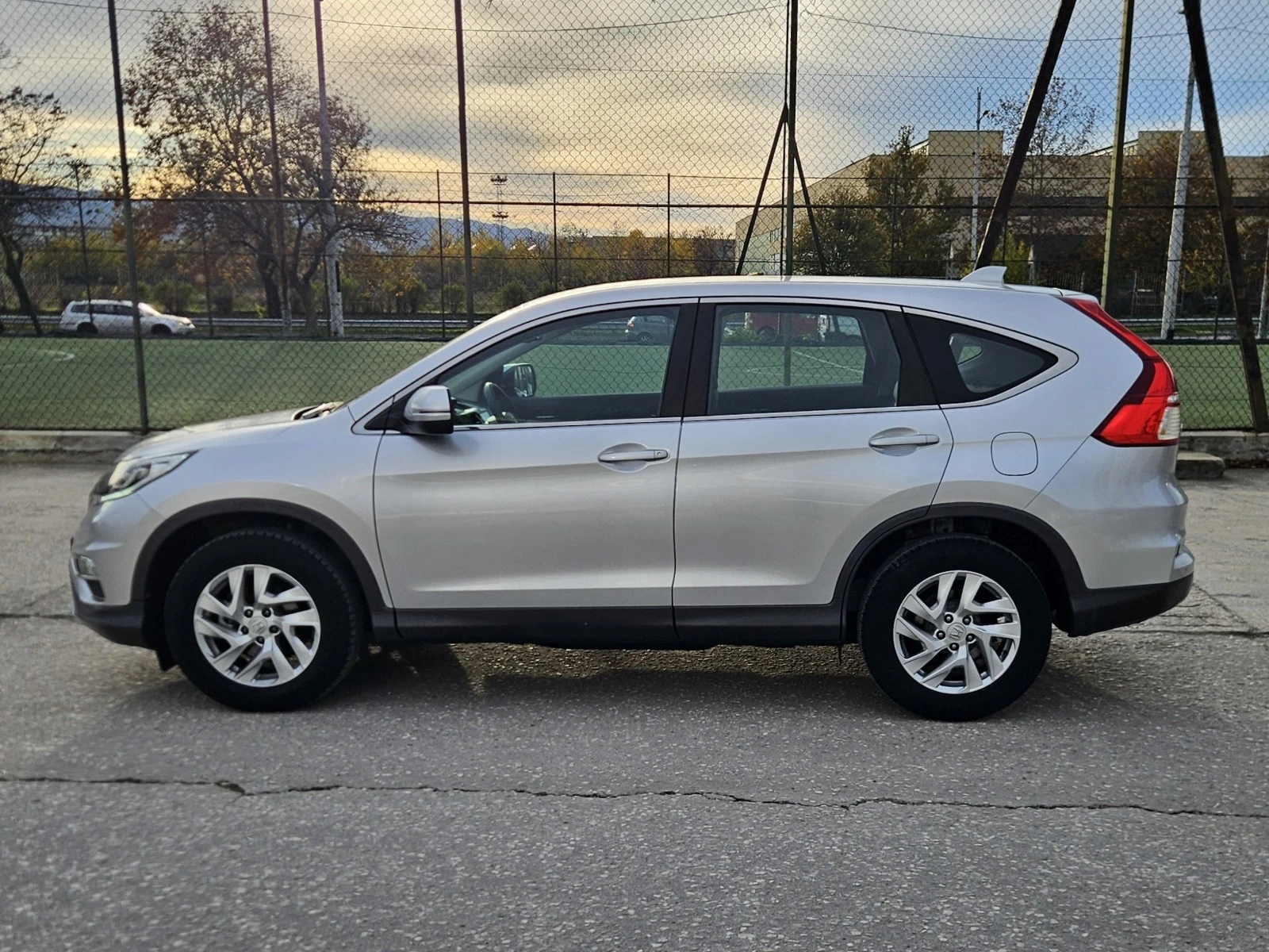 Honda Cr-v 2.0i-VTEC 4x4 Пълна сервизна история в ХОНДА - изображение 8