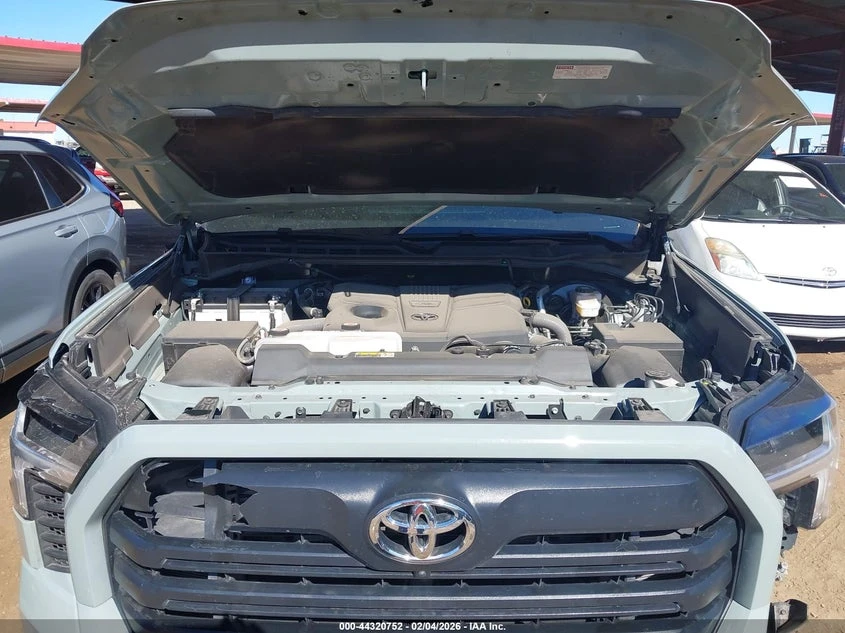 Toyota Tundra 3.4l Sr5, снимка 10 - Автомобили и джипове - 53938138