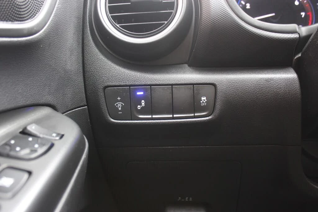 Hyundai Kona Preferred* АвтоКредит* (ЦЕНА ДО БГ), снимка 17 - Автомобили и джипове - 54227034