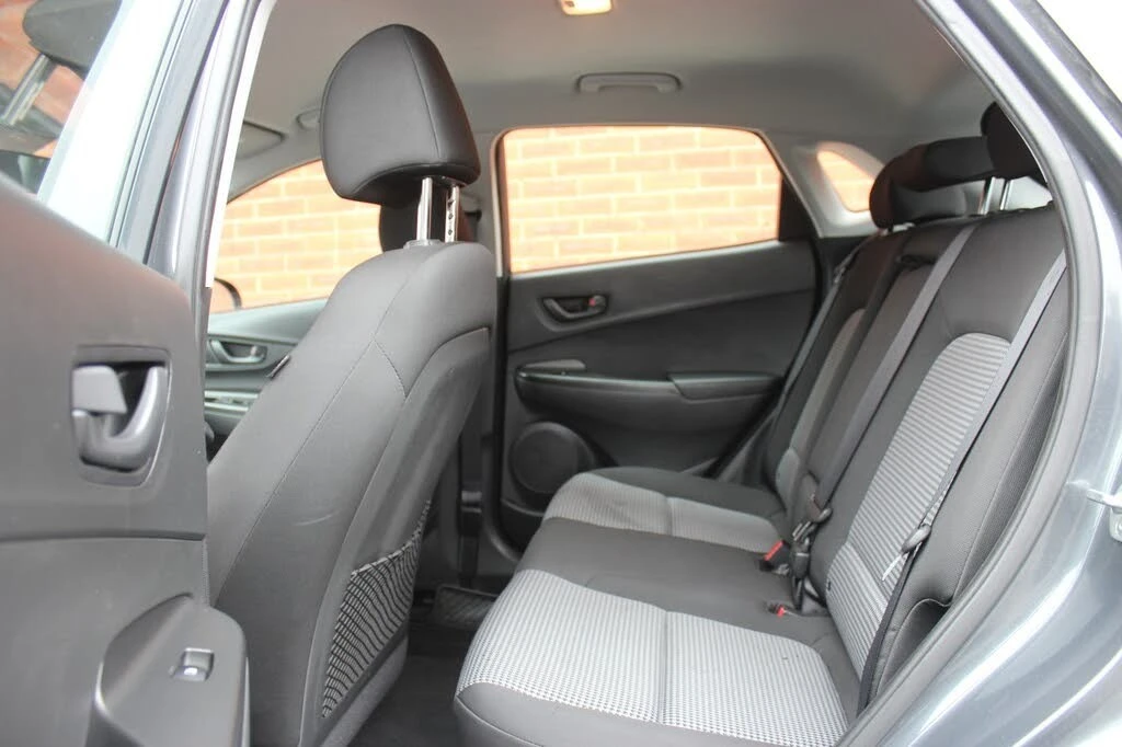 Hyundai Kona Preferred* АвтоКредит* (ЦЕНА ДО БГ), снимка 12 - Автомобили и джипове - 54227034