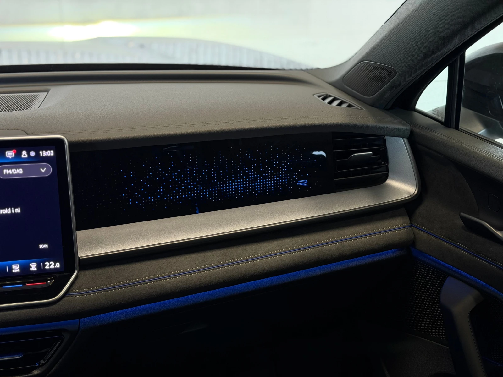 VW Tayron 2.0 TDI 4MOTION R- LINE PANO 360 CAMERA | Mobile.bg � ����������� 12