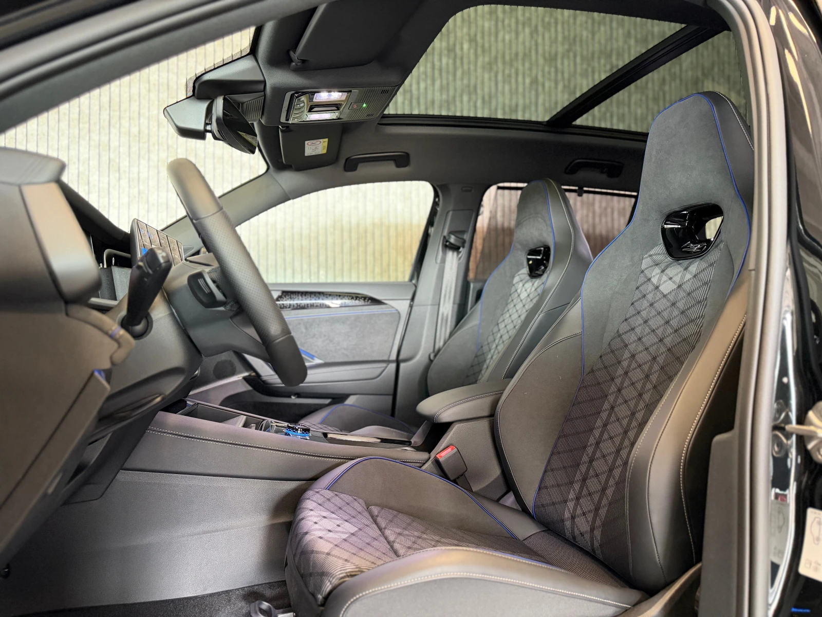 VW Tayron 2.0 TDI 4MOTION R- LINE PANO 360 CAMERA | Mobile.bg � ����������� 7