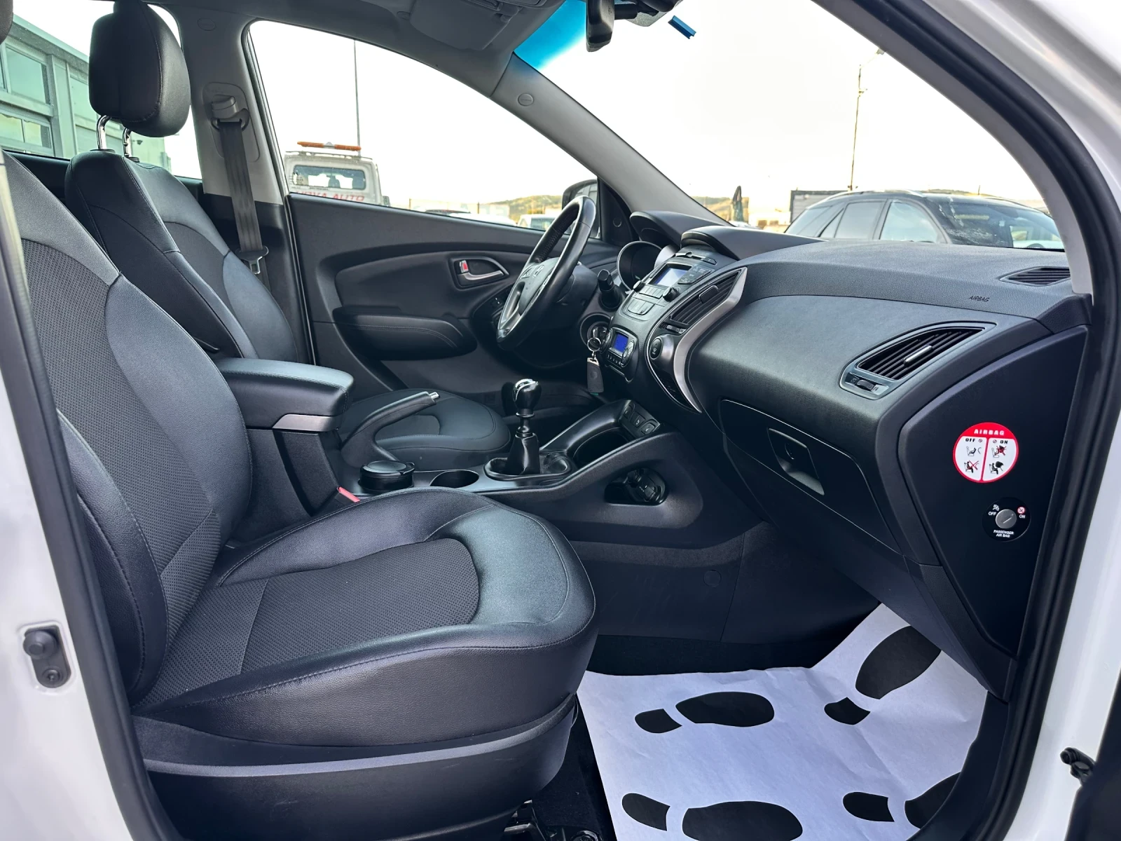 Hyundai IX35 1.7CRDI-�������� �������-145000��-�������-����-��� | Mobile.bg � ����������� 14