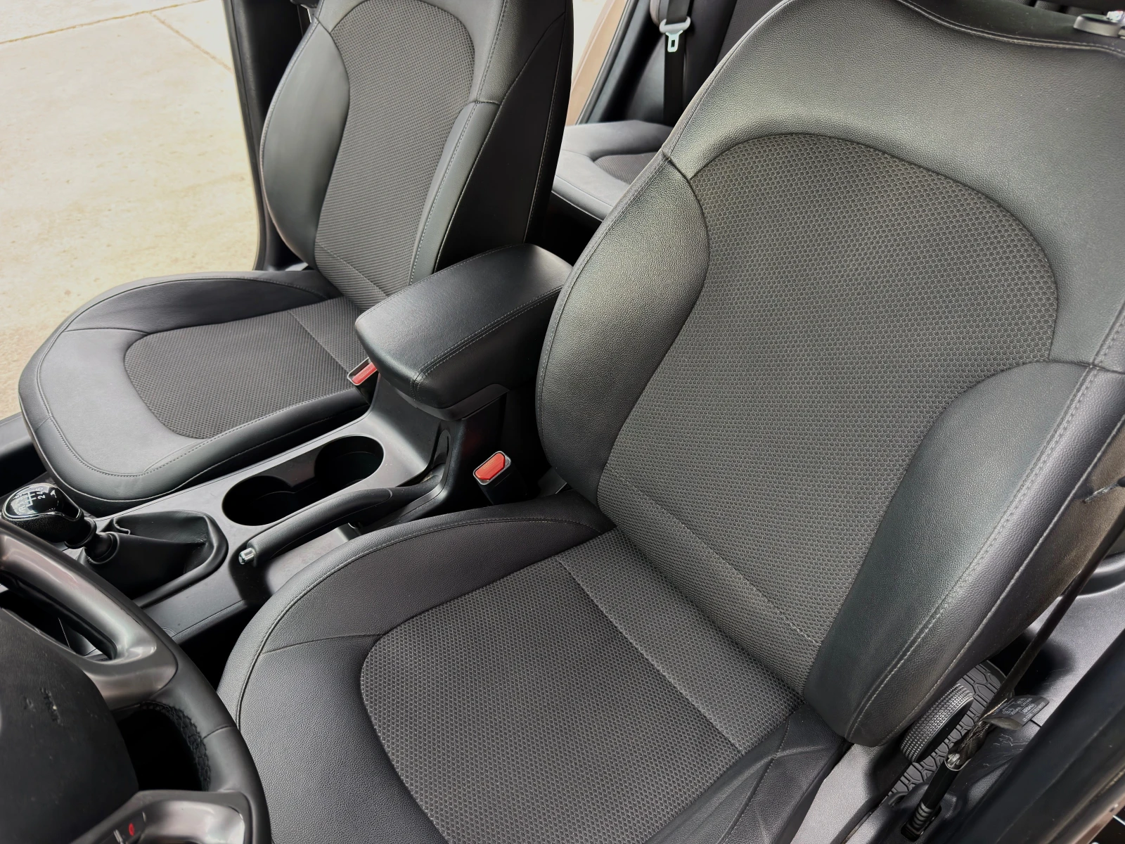 Hyundai IX35 2.0CRDI/FACE-LIFT/PREMIUM | Mobile.bg � ����������� 10