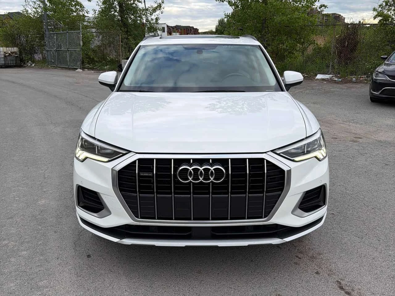 Audi Q3 * KOMFORT * CARFAX * ЦЕНА ДО БГ, снимка 2 - Автомобили и джипове - 54750148