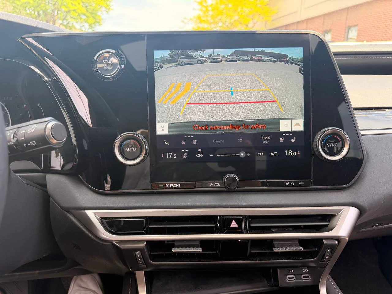 Lexus RX 350 ОБДУХВАНЕ * Keyless * CARFAX * АВТО КРЕДИТ * , снимка 14 - Автомобили и джипове - 54767348