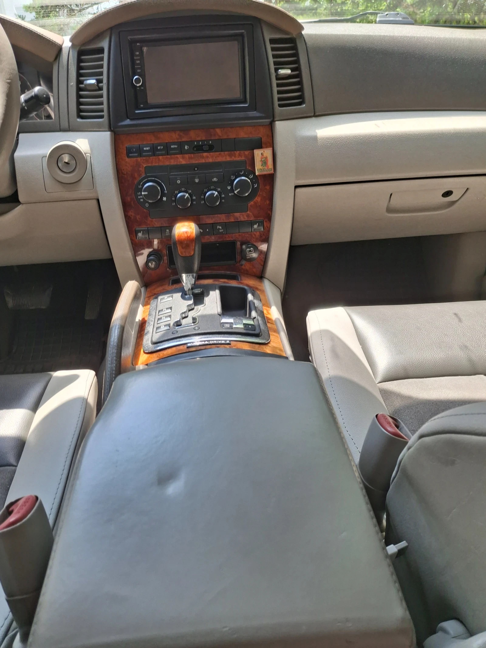 Jeep Grand cherokee 3.0, снимка 4 - Автомобили и джипове - 54790577
