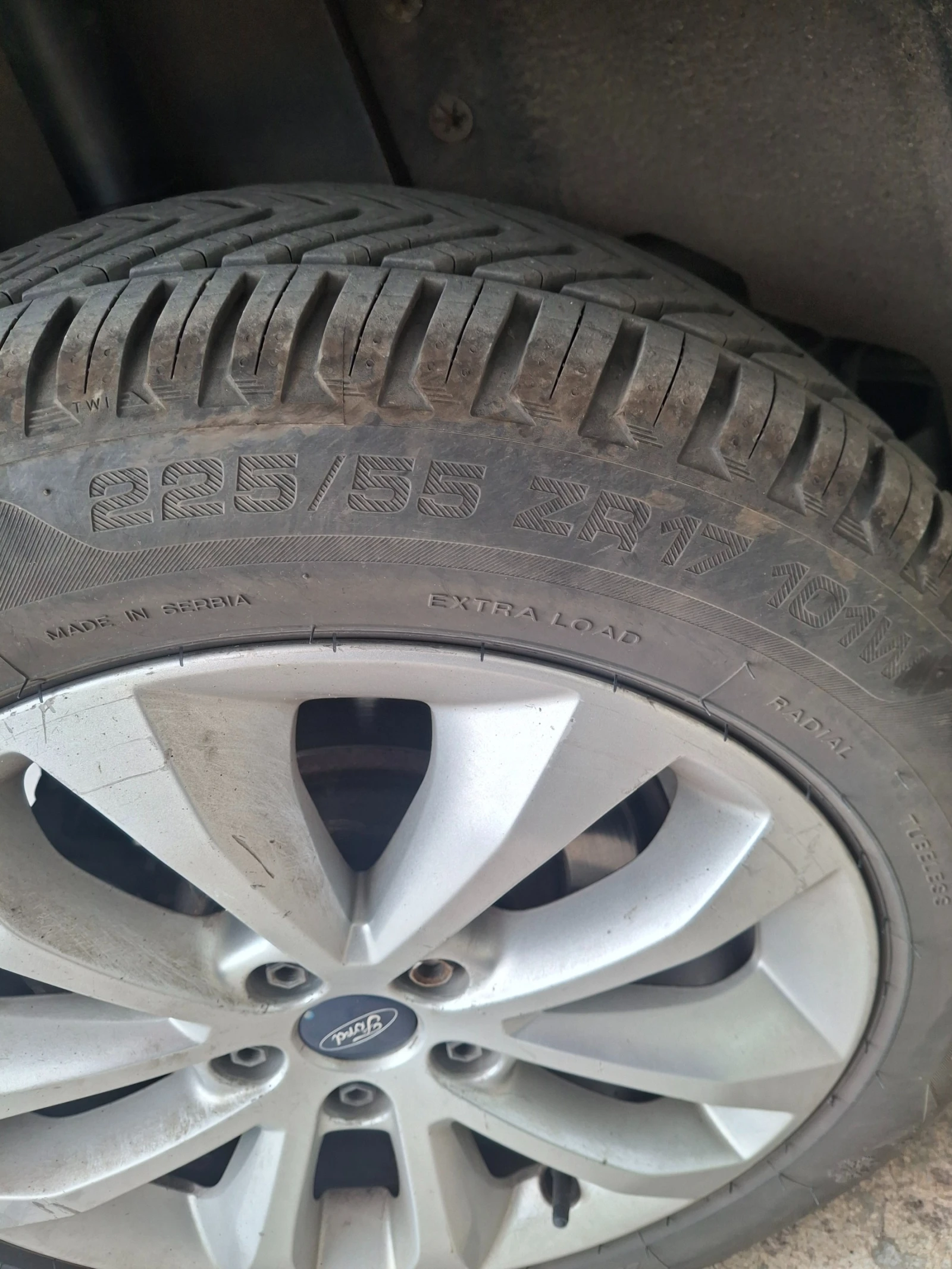 Ford Kuga, снимка 10 - Автомобили и джипове - 55618893