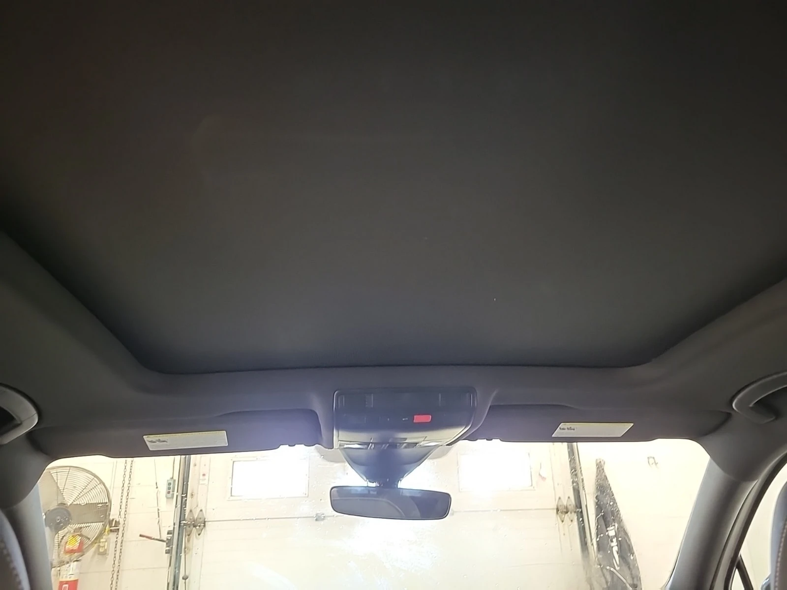 VW Tiguan * COMFORTLINE R LINE BLACK EDITION * CARFAX * , снимка 12 - Автомобили и джипове - 56081812