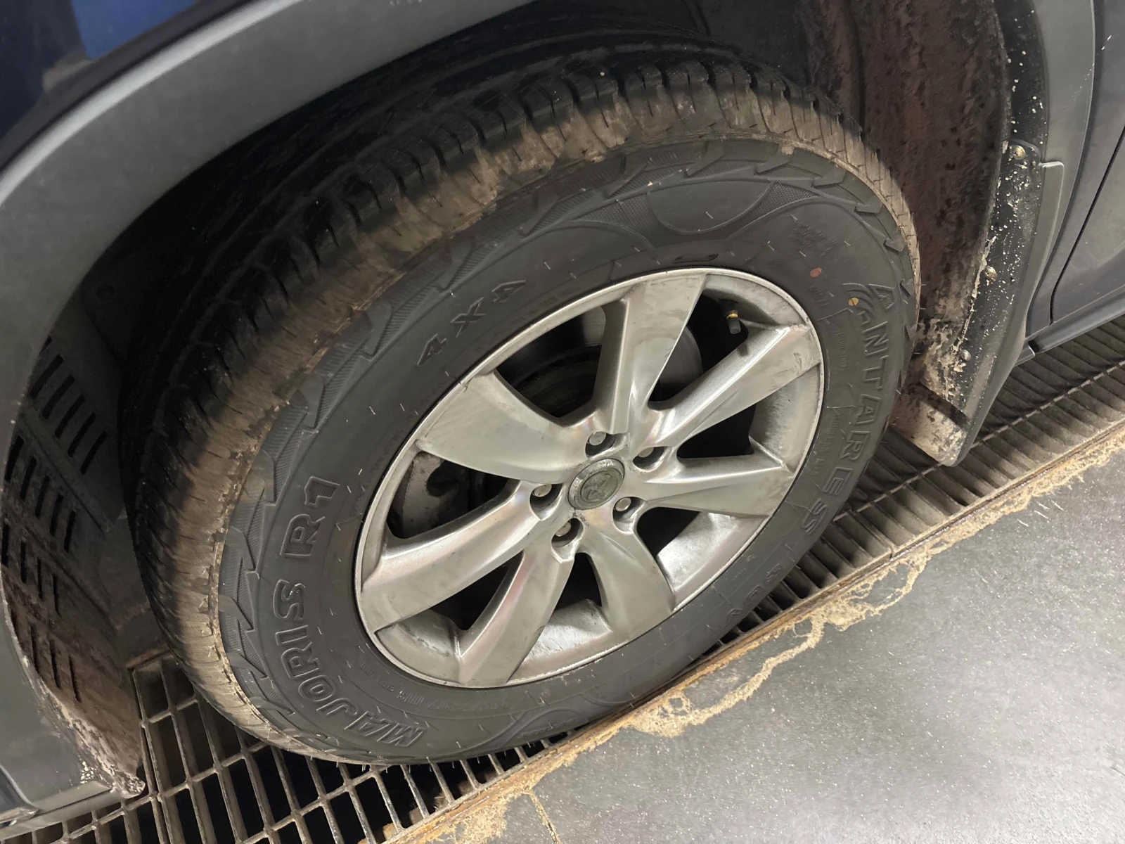 Lexus RX 350 * AWD 4dr * CARFAX * ОПЦИЯ ЗА ФИНАНСИРАНЕ, снимка 7 - Автомобили и джипове - 56087193