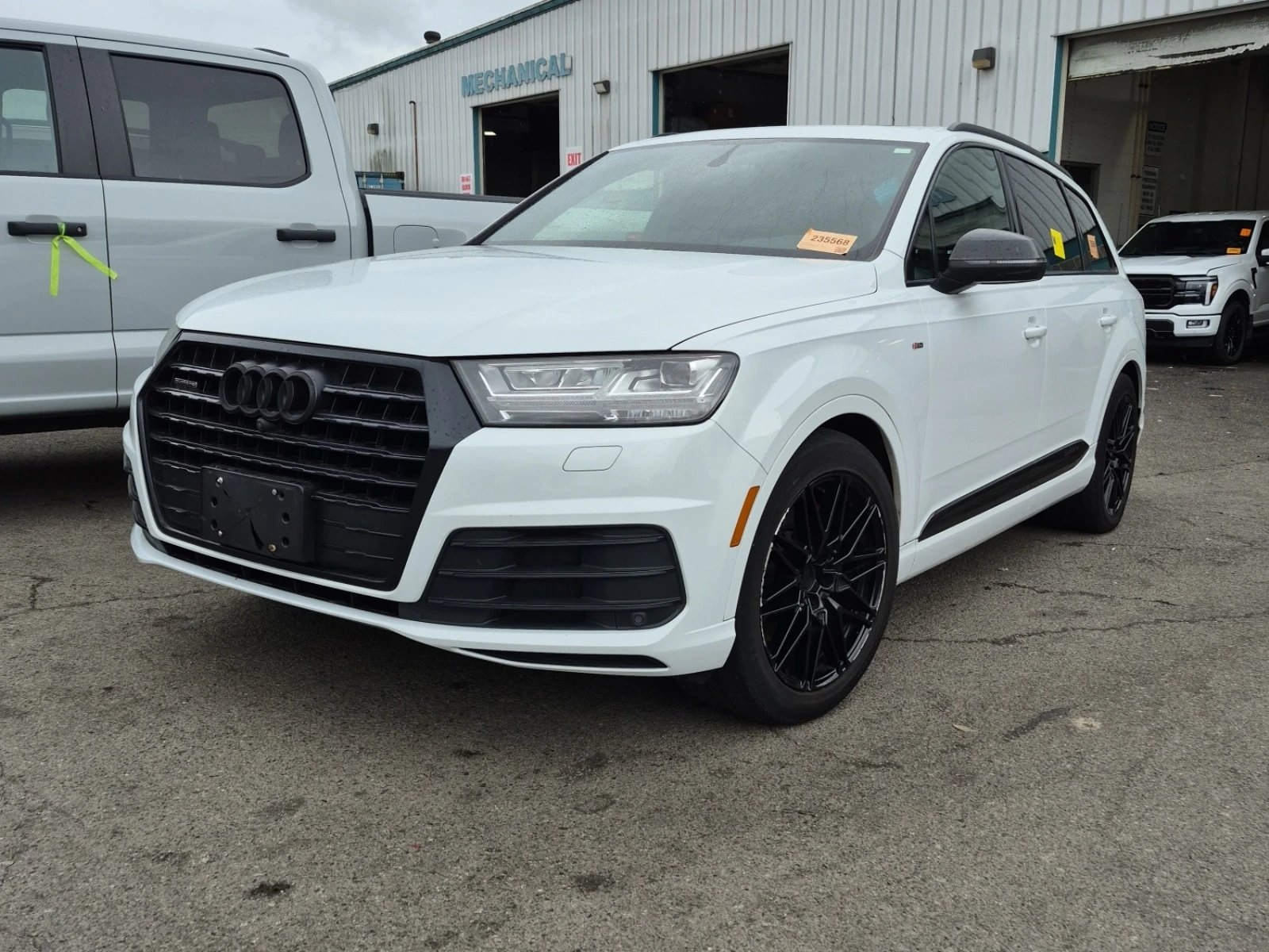 Audi Q7 * PROGRESSIV * CARFAX * БЕЗ ПЪРВОНАЧАЛНА ВНОСКА